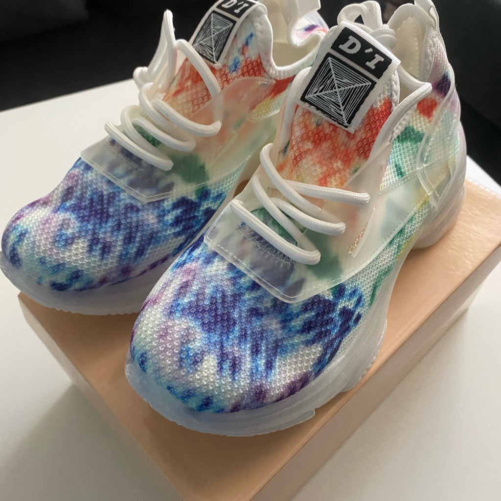 Womens Brand New TieDye Sneakers 75 Off